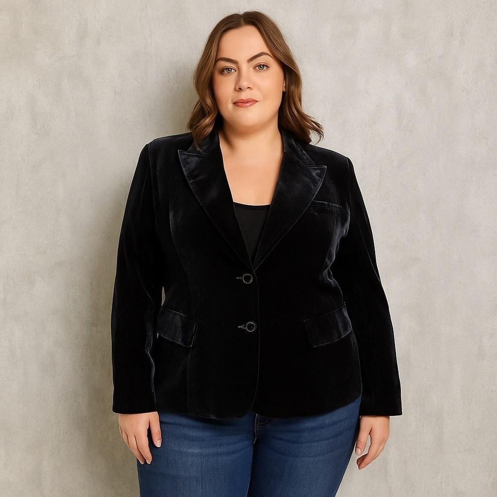 Donna Karan New York Essentials Black Velvet Blazer US 14 T48 90s Minimalist